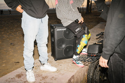 SOUNDBOKS 4 Bluetooth Lautsprecher, 40 Std Akku, USB-C, 126dB, kabellos & tragbar, lautester Party Speaker, Design aus Dänemark, Schwarz